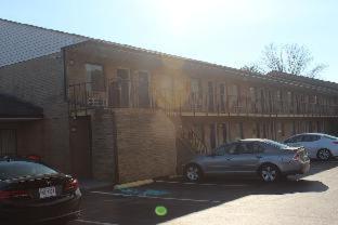 Americas Best Value Inn - Fredericksburg North Oda fotoğraf