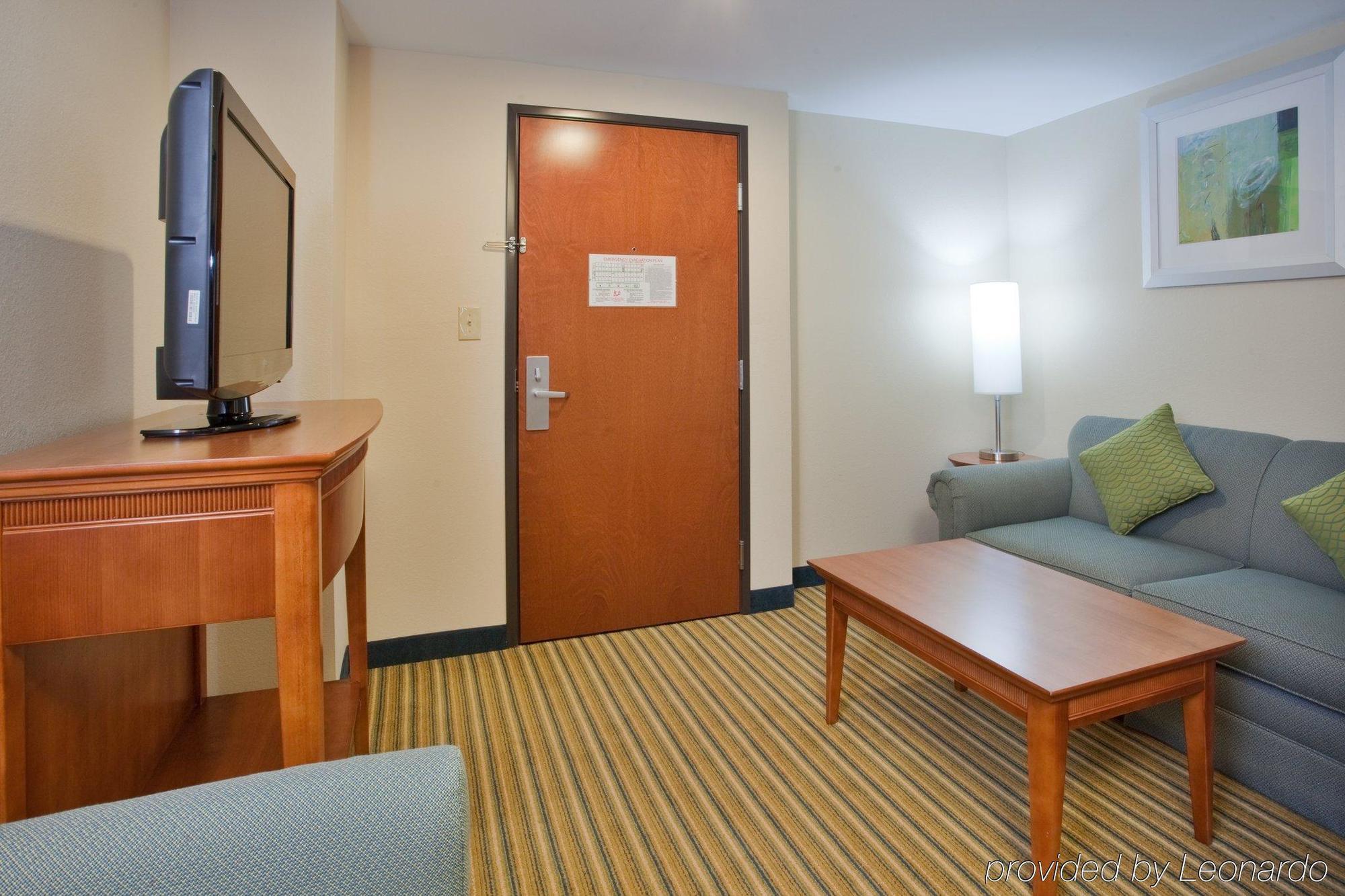 Americas Best Value Inn - Fredericksburg North Dış mekan fotoğraf